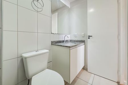 Apartamento à venda com 35m², 1 quarto e 1 vaga Apartamento à venda com 35m², 1 quarto e 1 vagaBanheiro da Suíte