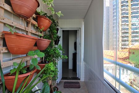 Apartamento para alugar com 70m², 2 quartos e 2 vagasSuíte Sacada