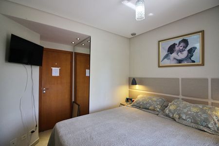 Apartamento para alugar com 70m², 2 quartos e 2 vagasSuíte 