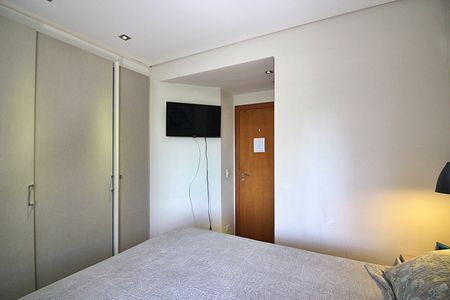 Apartamento para alugar com 70m², 2 quartos e 2 vagasSuíte 