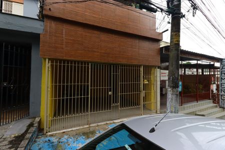 Casa para alugar com 52m², 2 quartos e 1 vagaFachada