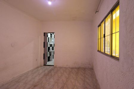 Casa para alugar com 52m², 2 quartos e 1 vagaSuíte