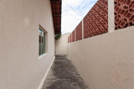 Casa à venda com 242m², 3 quartos e 6 vagasCorredor 