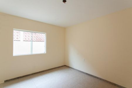 Casa à venda com 242m², 3 quartos e 6 vagasSuíte