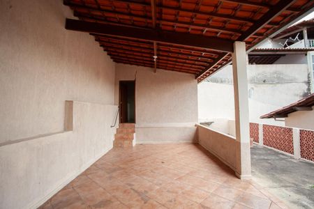 Casa à venda com 242m², 3 quartos e 6 vagasAnexo