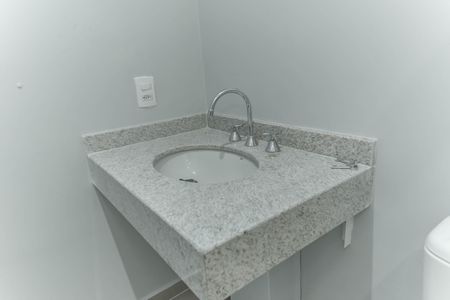 Apartamento à venda com 58m², 2 quartos e 1 vagaBanheiro Social