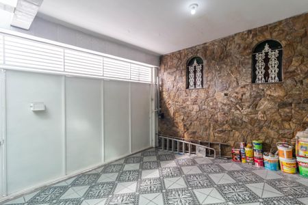 Casa à venda com 290m², 2 quartos e 2 vagas Casa à venda com 290m², 2 quartos e 2 vagasGaragem