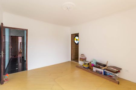 Casa à venda com 290m², 2 quartos e 2 vagas Casa à venda com 290m², 2 quartos e 2 vagasSuíte