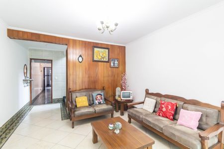 Casa à venda com 290m², 2 quartos e 2 vagas Casa à venda com 290m², 2 quartos e 2 vagasSala