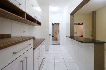 Apartamento à venda com 115m², 2 quartos e 1 vagaCozinha