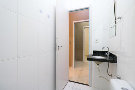 Apartamento à venda com 115m², 2 quartos e 1 vagaBanheiro da Suíte
