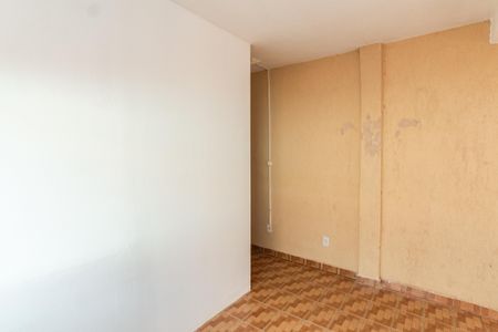 Casa para alugar com 60m², 2 quartos e sem vaga Casa para alugar com 60m², 2 quartos e sem vagaSala