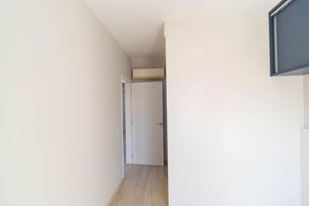 Casa de condomínio à venda com 138m², 3 quartos e 2 vagasSuíte