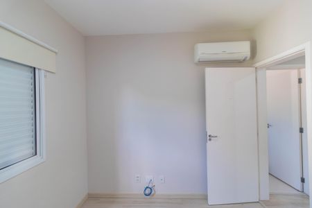 Casa de condomínio à venda com 138m², 3 quartos e 2 vagasQuarto 01