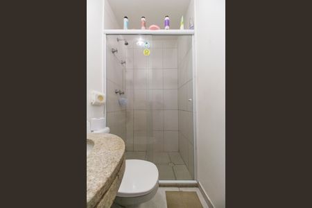 Apartamento para alugar com 82m², 2 quartos e 2 vagas Apartamento para alugar com 82m², 2 quartos e 2 vagasBanheiro da Suíte 2