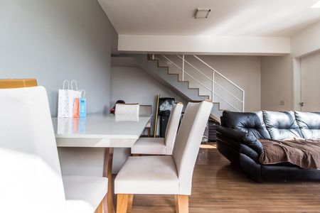 Apartamento para alugar com 82m², 2 quartos e 2 vagas Apartamento para alugar com 82m², 2 quartos e 2 vagasSala de Jantar