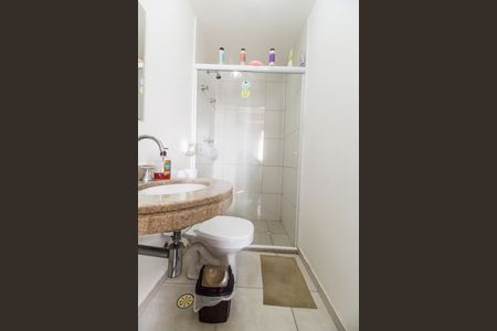 Apartamento para alugar com 82m², 2 quartos e 2 vagas Apartamento para alugar com 82m², 2 quartos e 2 vagasBanheiro da Suíte 2