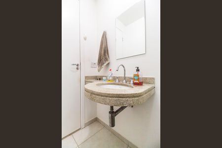 Apartamento para alugar com 82m², 2 quartos e 2 vagas Apartamento para alugar com 82m², 2 quartos e 2 vagasBanheiro da Suíte 2