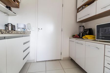 Apartamento para alugar com 82m², 2 quartos e 2 vagas Apartamento para alugar com 82m², 2 quartos e 2 vagasCozinha
