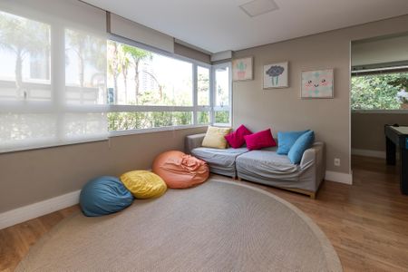 Apartamento à venda com 225m², 4 quartos e 4 vagasÁrea comum - Brinquedoteca