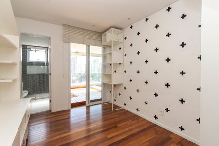 Apartamento à venda com 225m², 4 quartos e 4 vagasSuíte 2