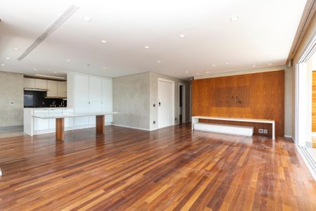 Apartamento à venda com 225m², 4 quartos e 4 vagasSala