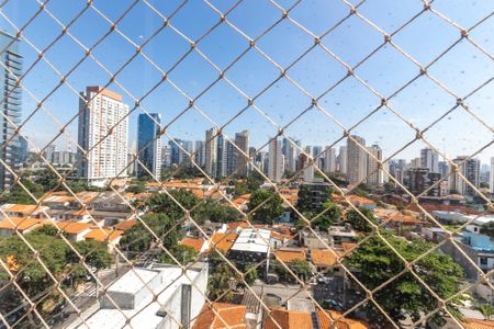Apartamento à venda com 225m², 4 quartos e 4 vagasVista da Suíte 3