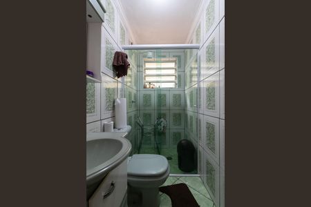 Casa à venda com 150m², 2 quartos e 2 vagas Casa à venda com 150m², 2 quartos e 2 vagasBanheiro 2