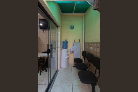 Casa à venda com 150m², 2 quartos e 2 vagas Casa à venda com 150m², 2 quartos e 2 vagasÁrea Externa