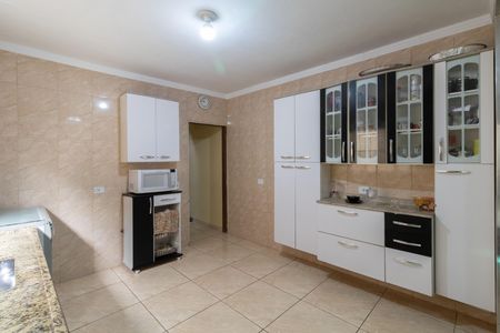 Casa à venda com 150m², 2 quartos e 2 vagas Casa à venda com 150m², 2 quartos e 2 vagasCozinha