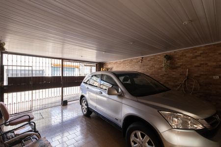 Casa à venda com 150m², 2 quartos e 2 vagas Casa à venda com 150m², 2 quartos e 2 vagasGaragem