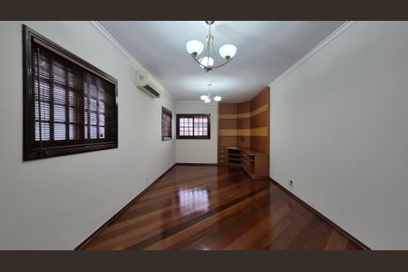 Casa para alugar com 3 quartos, 202m² em Vila Floresta, Santo André