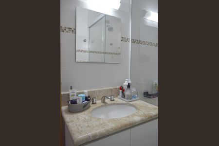 Apartamento à venda com 106m², 3 quartos e sem vagaBanheiro 1