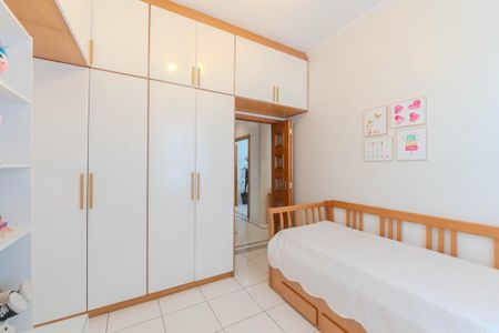 Apartamento à venda com 119m², 3 quartos e 1 vaga Apartamento à venda com 119m², 3 quartos e 1 vagaQuarto 2