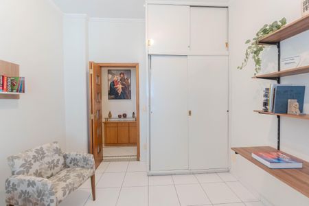 Apartamento à venda com 119m², 3 quartos e 1 vaga Apartamento à venda com 119m², 3 quartos e 1 vagaQuarto