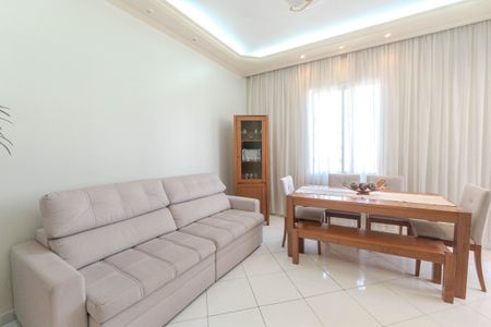 Apartamento à venda com 119m², 3 quartos e 1 vaga Apartamento à venda com 119m², 3 quartos e 1 vagaSala