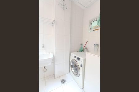 Apartamento à venda com 119m², 3 quartos e 1 vaga Apartamento à venda com 119m², 3 quartos e 1 vagaÁrea de Serviço