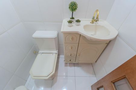 Apartamento à venda com 119m², 3 quartos e 1 vaga Apartamento à venda com 119m², 3 quartos e 1 vagaLavabo