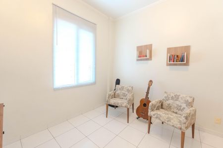 Apartamento à venda com 119m², 3 quartos e 1 vaga Apartamento à venda com 119m², 3 quartos e 1 vagaQuarto