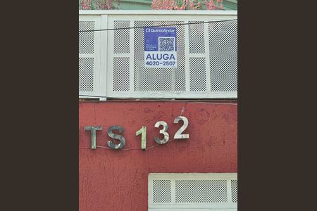 Studio para alugar com 40m², 1 quarto e sem vagaFachada + Placa