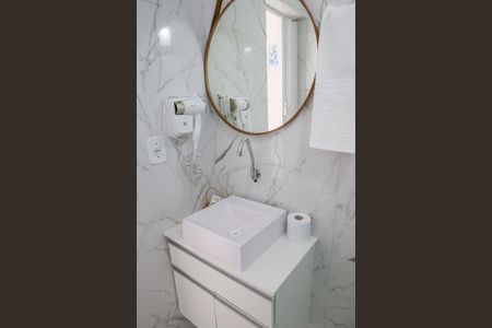 Apartamento para alugar com 40m², 1 quarto e sem vagaBanheiro