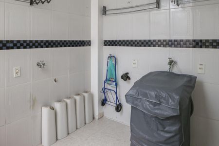 Apartamento para alugar com 40m², 1 quarto e sem vaga Apartamento para alugar com 40m², 1 quarto e sem vagaÁrea de Serviço