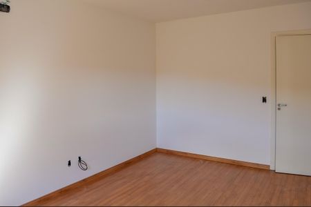 Casa de condomínio à venda com 160m², 3 quartos e 1 vaga Casa de condomínio à venda com 160m², 3 quartos e 1 vagaSuite 1