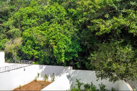 Casa de condomínio à venda com 160m², 3 quartos e 1 vaga Casa de condomínio à venda com 160m², 3 quartos e 1 vagaVista