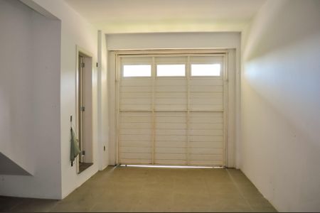 Casa de condomínio à venda com 160m², 3 quartos e 1 vaga Casa de condomínio à venda com 160m², 3 quartos e 1 vagaGaragem