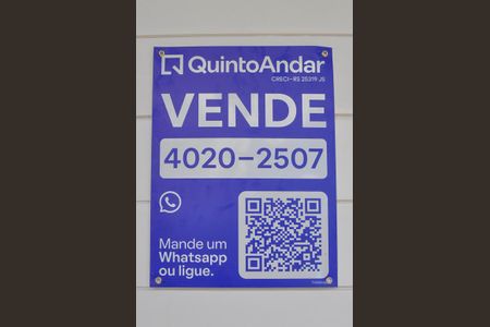 Casa de condomínio à venda com 160m², 3 quartos e 1 vaga Casa de condomínio à venda com 160m², 3 quartos e 1 vagaPlaquinha