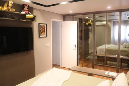 Apartamento à venda com 173m², 3 quartos e 3 vagasSuíte 1