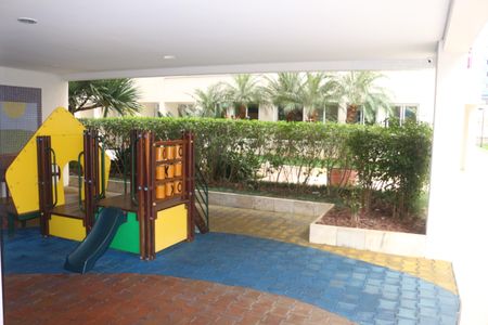Apartamento à venda com 173m², 3 quartos e 3 vagasÁrea comum - Playground