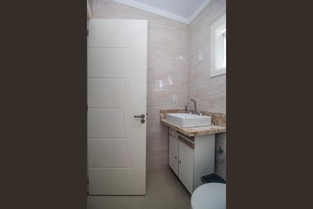 Casa à venda com 110m², 3 quartos e 2 vagas Casa à venda com 110m², 3 quartos e 2 vagasBanheiro da Suíte