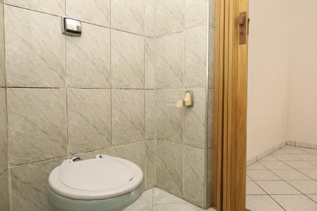 Casa para alugar com 55m², 3 quartos e sem vagaBanheiro da Suíte